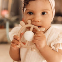 Muslin Cotton Ruffle Baby Bib (Ivory)